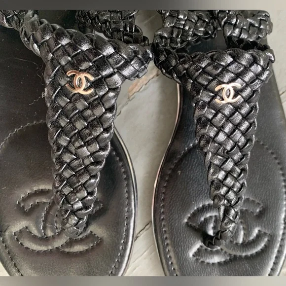 Like New! Authentic Chanel Braided CC Logo Leather  Thong Sandals Size EU 37 - Picture 9 of 16